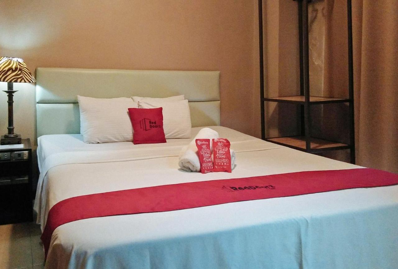 Reddoorz Plus New Era Budget Hotel Mabolo Former Reddoorz Near Landers Superstore Cebu City Eksteriør bilde