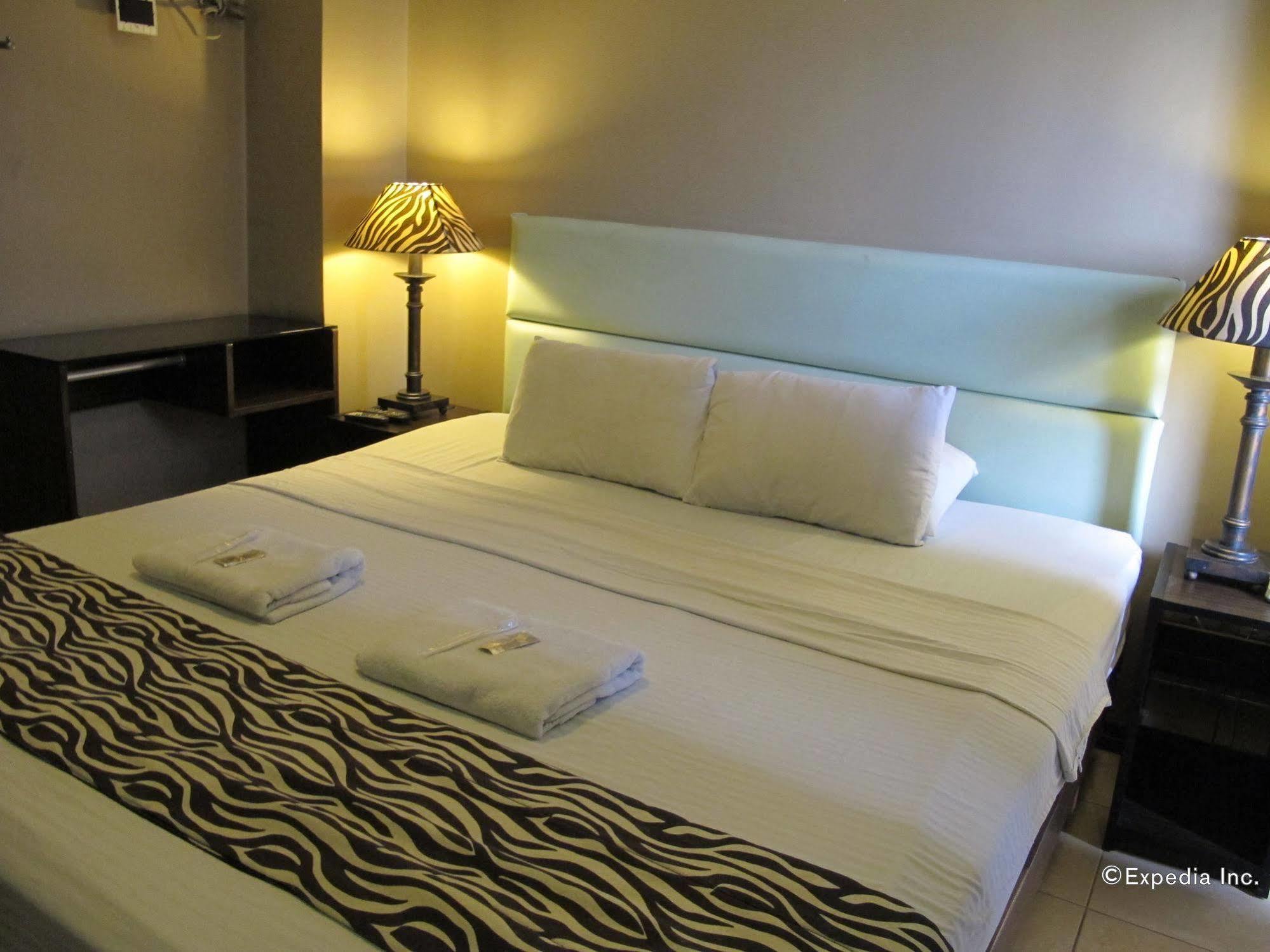 Reddoorz Plus New Era Budget Hotel Mabolo Former Reddoorz Near Landers Superstore Cebu City Eksteriør bilde